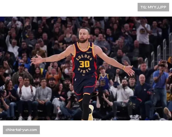 勇士攻守平衡难题:如何在快节奏与巴特勒沉稳风格间寻找平衡 勇士攻守平衡难题:如何在快节奏与巴特勒沉稳风格间寻找平衡