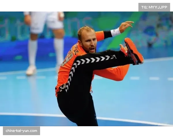 弗赖堡PPDA指标降至9.8 中场区域压迫强度提升防守体系优化 弗赖堡PPDA指标降至9.8 中场区域压迫强度提升防守体系优化